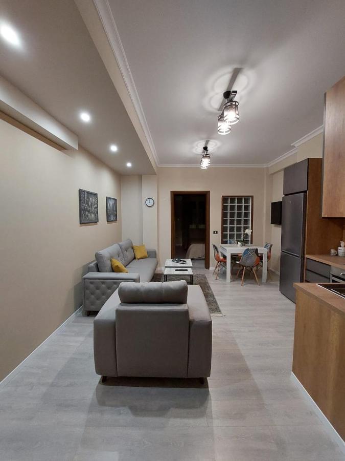Vila Tafa Apartments 地拉那 外观 照片