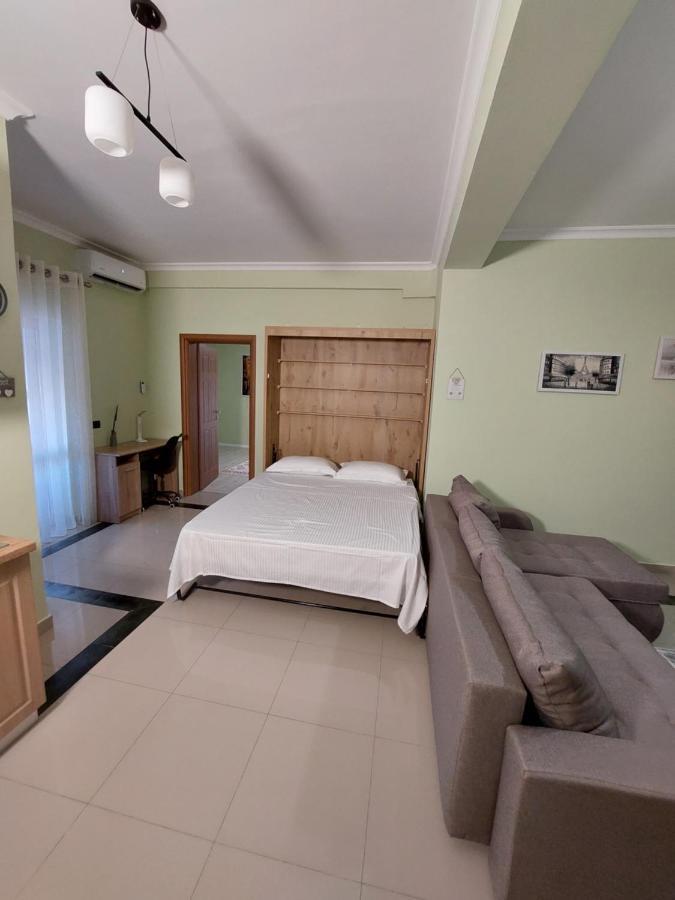 Vila Tafa Apartments 地拉那 外观 照片