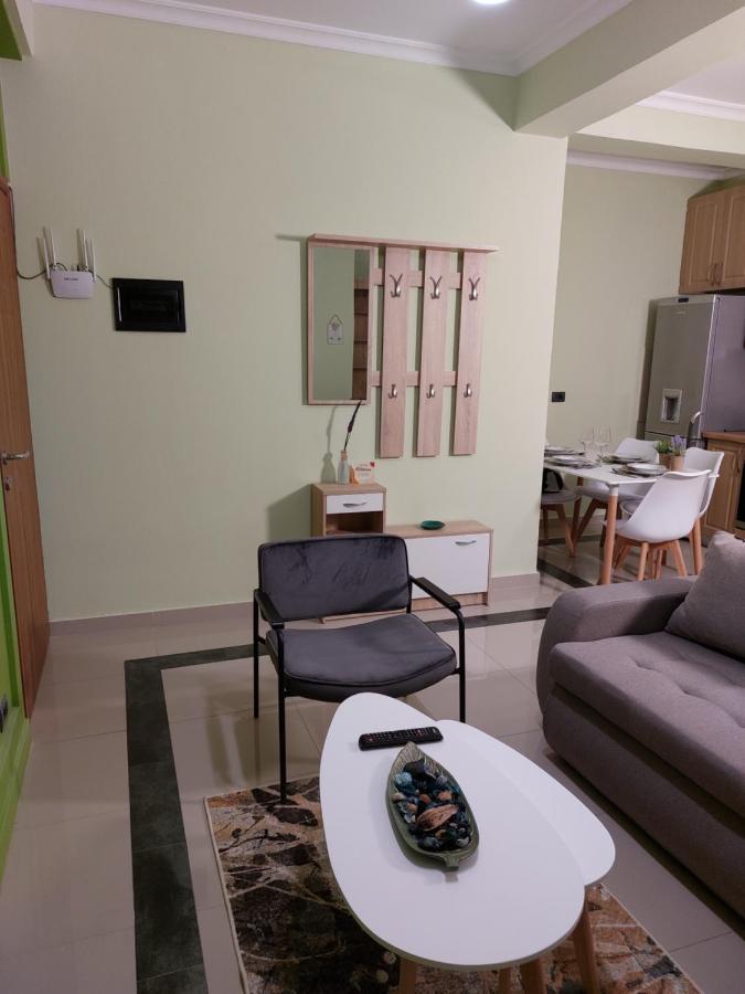 Vila Tafa Apartments 地拉那 外观 照片