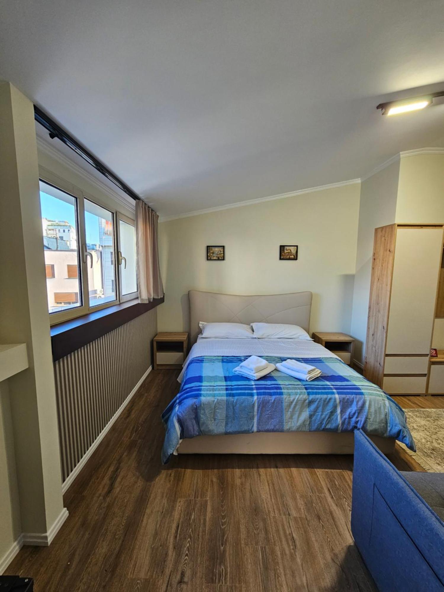 Vila Tafa Apartments 地拉那 外观 照片