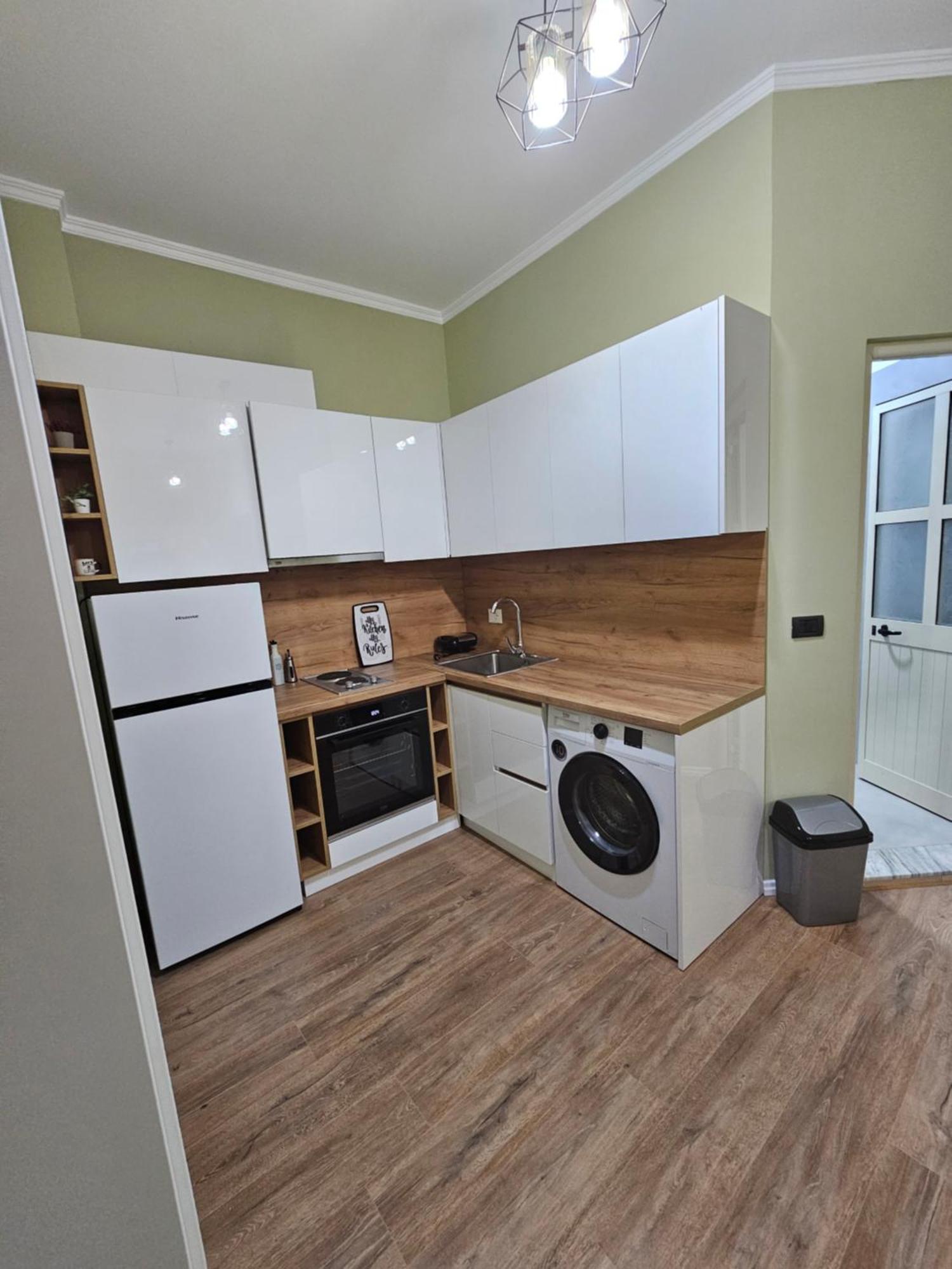 Vila Tafa Apartments 地拉那 外观 照片