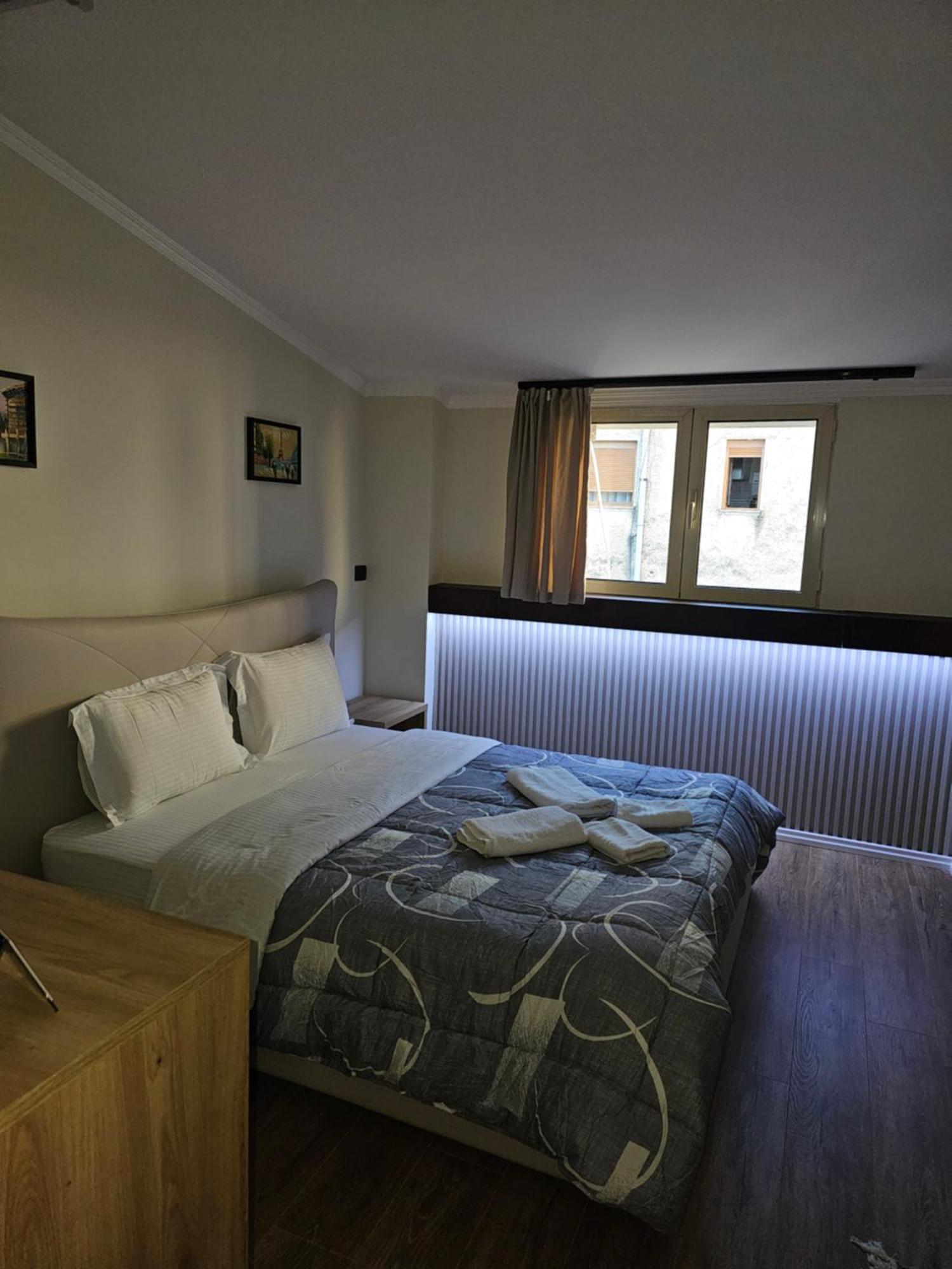 Vila Tafa Apartments 地拉那 外观 照片