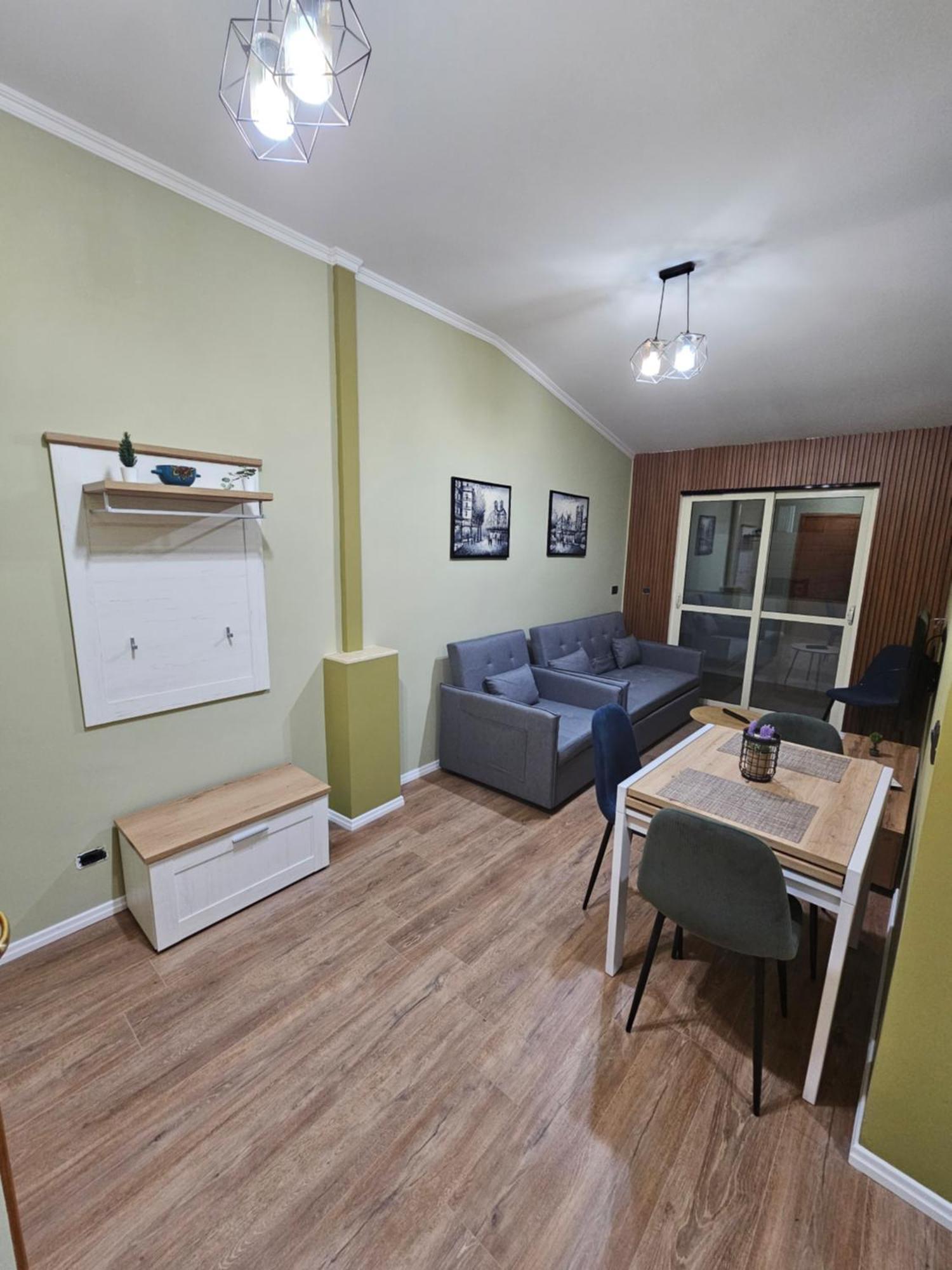 Vila Tafa Apartments 地拉那 外观 照片